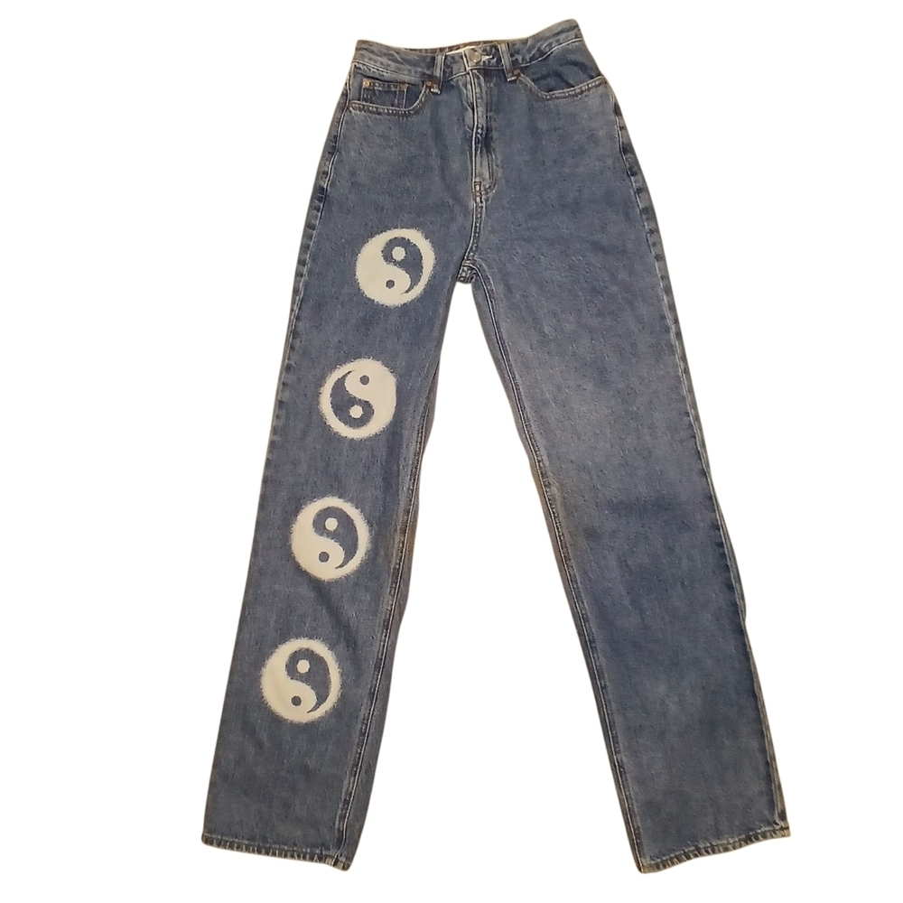PacSun 90s Boyfriend Yin Yang High Rise Relaxed Jeans 26